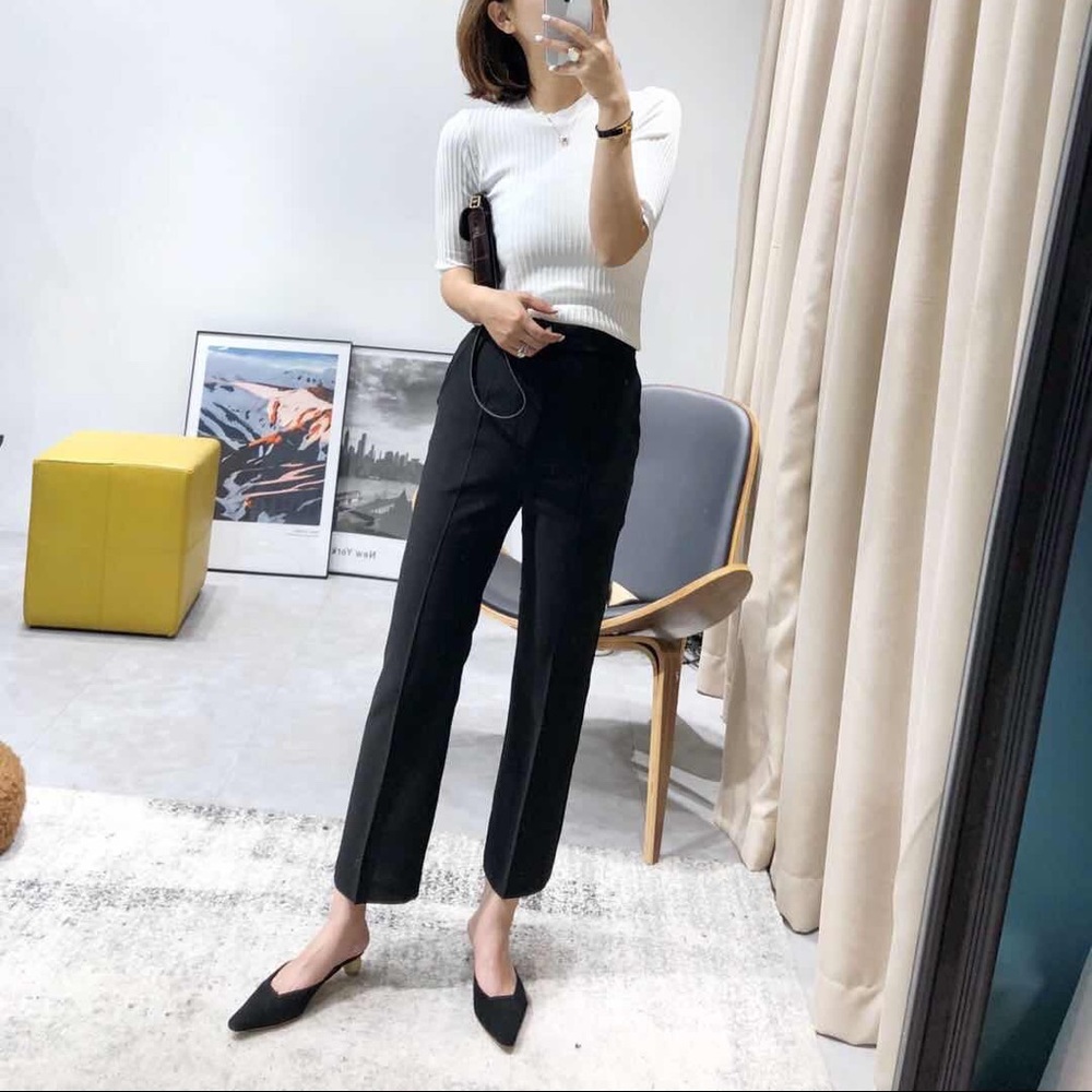 black pants - Picture 2 of 7